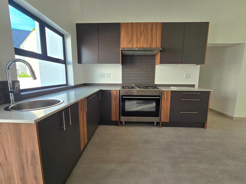 3 Bedroom Property for Sale in Britannia Bay Western Cape